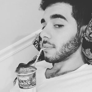 Meet your Posher, Simon